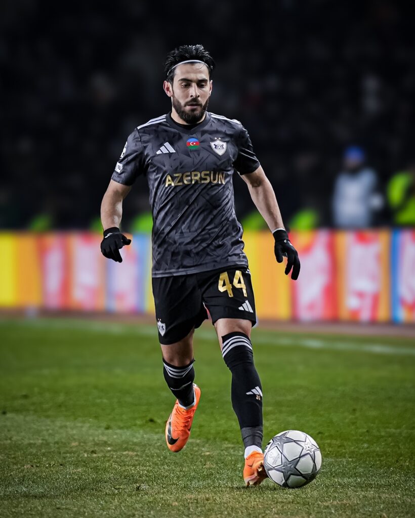 Qarabağ 3-2 Ayntraxt oyununda Elvin Cəfərquliyev