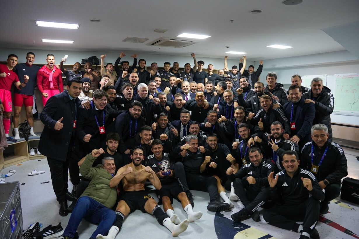 “Qarabağ”ın qələbəsindən fotolar